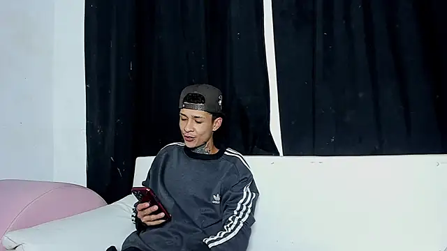 self_love46のライブXXXチャット