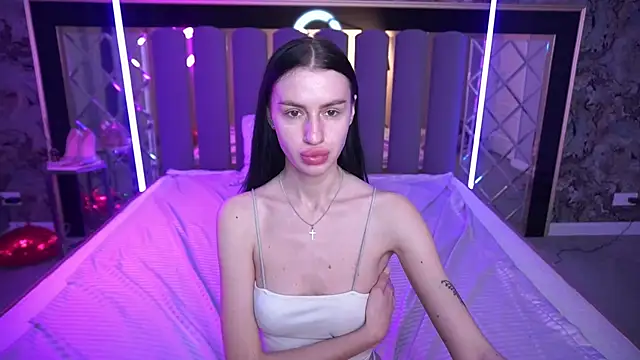 Snow_WhiteeeX Chat XXX in diretta