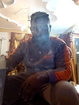 HANRSON Adlı Modelin Canlı XXX Sohbeti