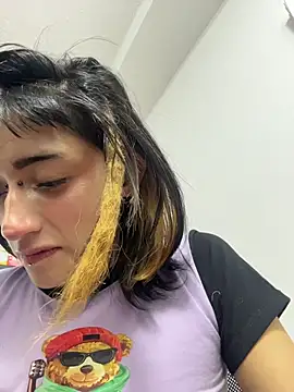 Chat XXX ao vivo de baby_akuma