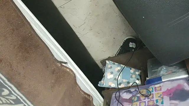 luisahot_9727 现场XXX聊天