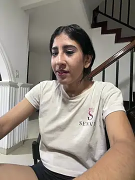 Violet_rousse7: онлайн-секс-чат