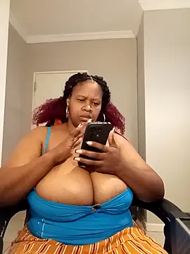 bustylisa1983's Live XXX Chat