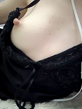 Butterfly_Lily: онлайн-секс-чат