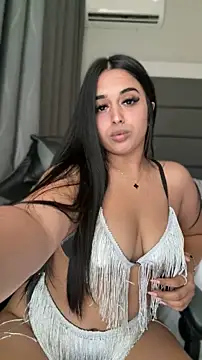 Czat XXX na żywo – LilMisIndianx