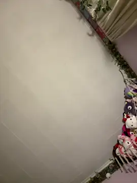 imawhorenslut19 即時 XXX 聊天