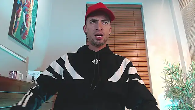 DrakeNeumann: διαδικτυακό σόου στην κάμερα