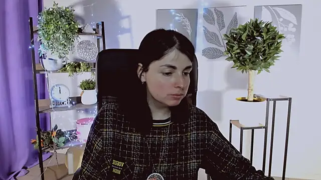 MartaEdams' Live XXX Chat