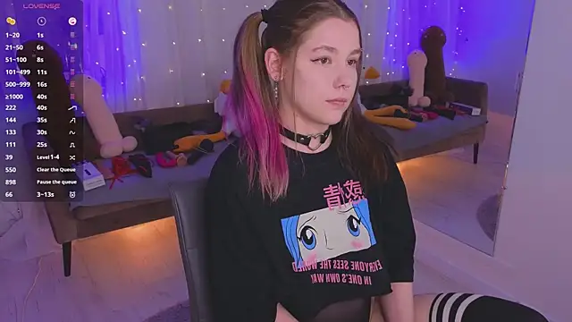 XXX chat uživo modela Mira_Falls