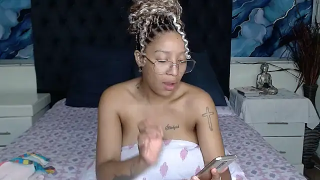 TemptedAngeln Webbikameraesitys