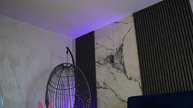 RachelRaveen Webbikameraesitys