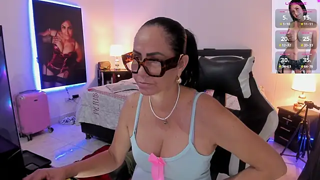 RubyStrome's Live XXX Chat