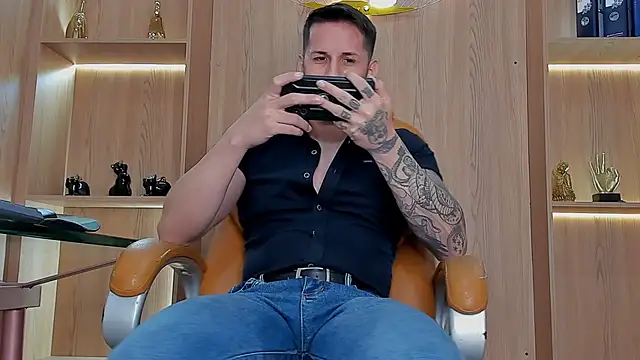 Živý XXX chat George_Diesell