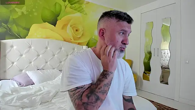 Webkamerová show BlowMyXXL