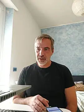 Marcolino183 Webcam show