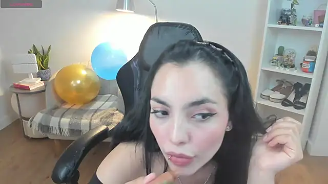 Chat +18 de _BellaEvans_ ao vivo