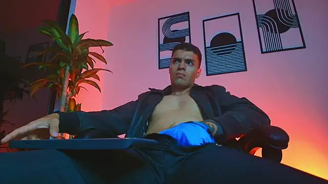 ALPHA_DOMINUS_ Show Webcam