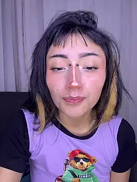 Chat +18 de baby_akuma ao vivo