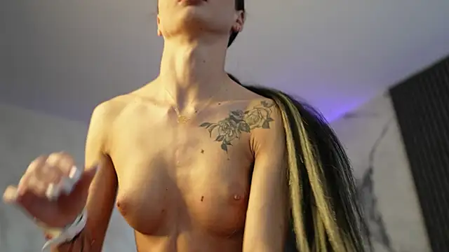 RachelRavee's Live XXX Chat