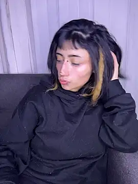 Chat +18 de baby_akuma ao vivo