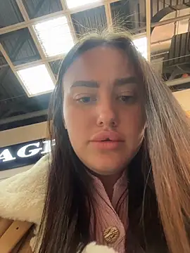 KiraSunshinen Live XXX chat