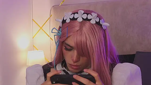 Nioki_ Chat XXX in diretta