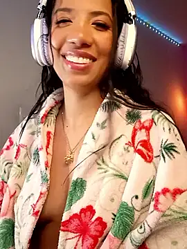 แชท XXX สดของ SallyWhitee