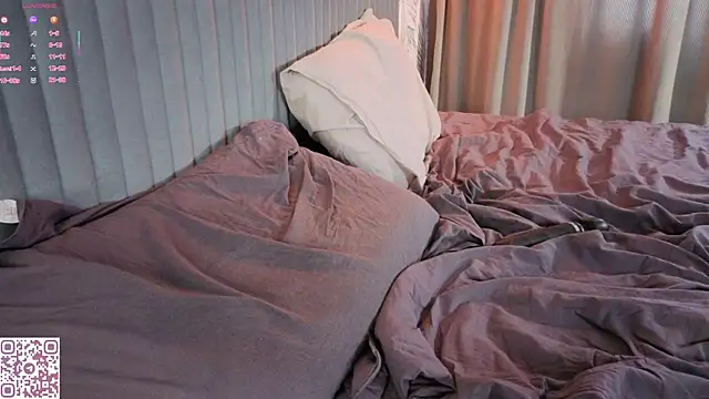 Chat XXX ao vivo de ElvinaRose