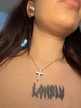 MaryMe__ – Naživo XXX chat