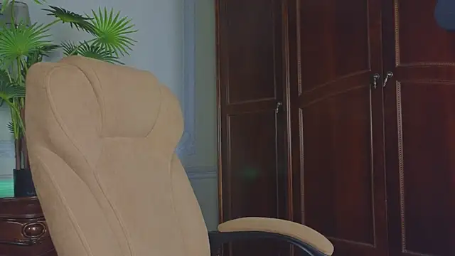 Real_Tini Live XXX-Chat