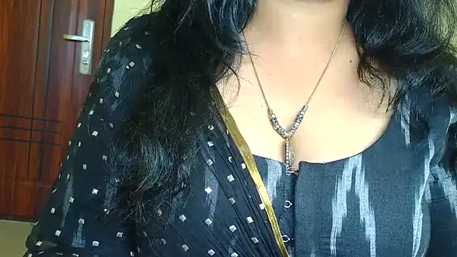 Mallu_MayaMadhav Obrolan Langsung XXX