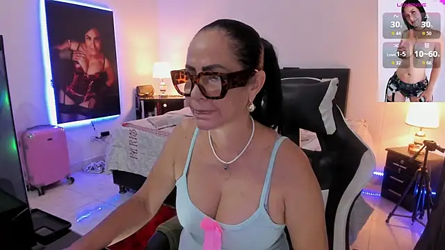 RubyStrome Live XXX Chat