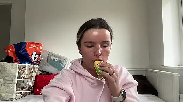 maisiesmithx 现场XXX聊天