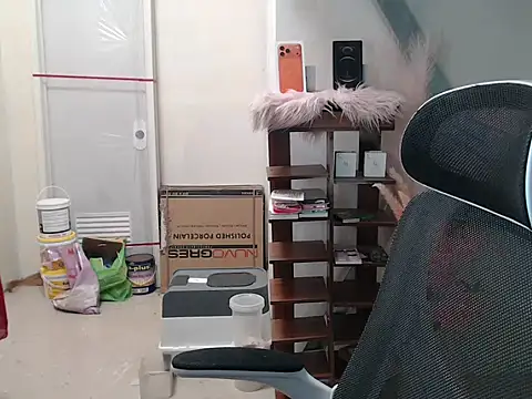 BabyAsianbigcockxxx 网络视讯表演