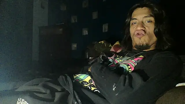 AlexAlejandro13 live XXX chat