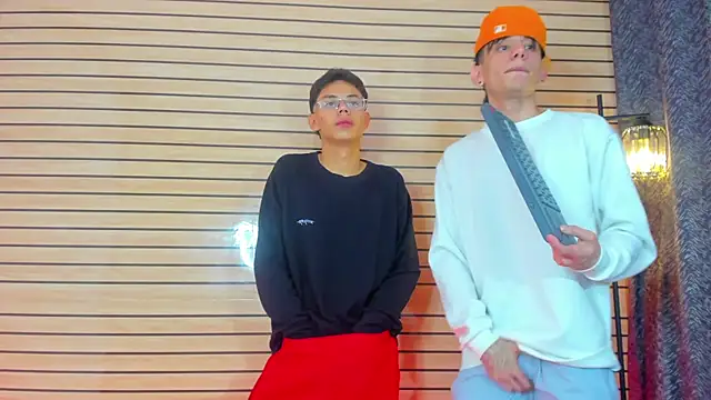 TheBatMansion: απευθείας συνομιλία ΧΧΧ