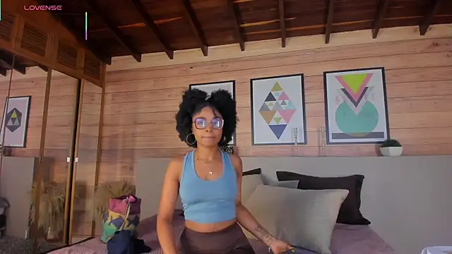 AriaFostern Live XXX chat