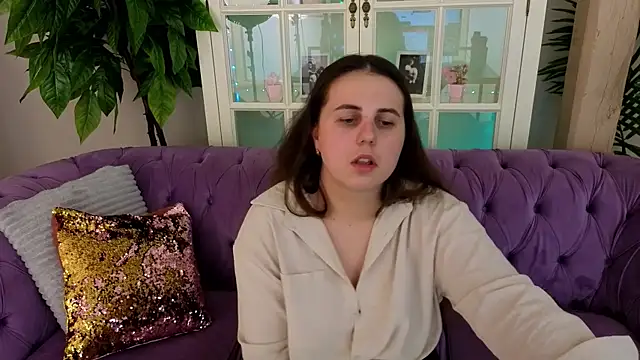 MikaFoxy's Live XXX Chat