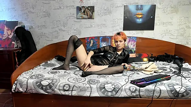 Chatroom XXX en direct de KagamiTayga