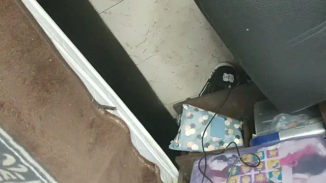 luisahot_9727's Live XXX Chat