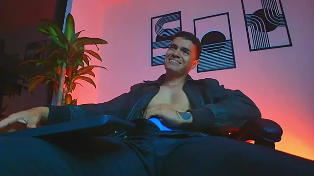 Chatroom XXX en direct de ALPHA_DOMINUS_