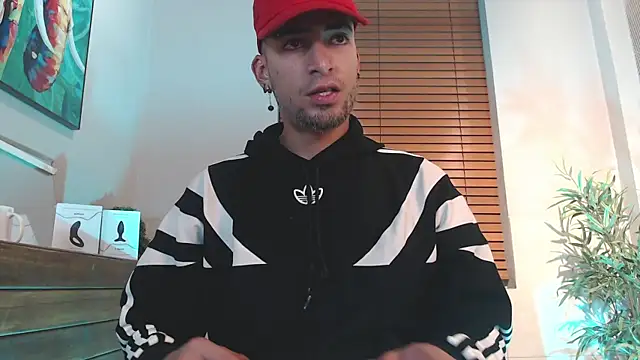 DrakeNeumann: απευθείας συνομιλία ΧΧΧ