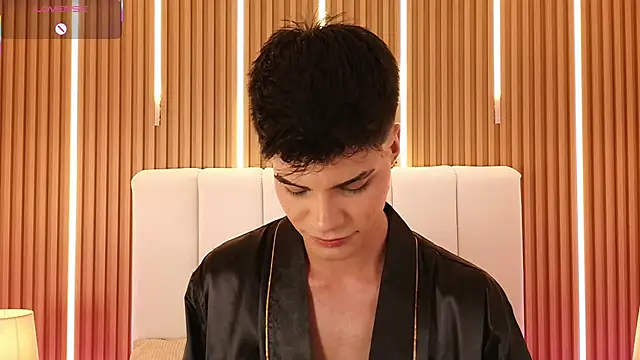 Dulcey_: διαδικτυακό σόου στην κάμερα