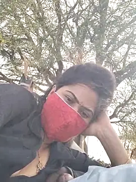 Chat +18 de Ankitahot1993 ao vivo