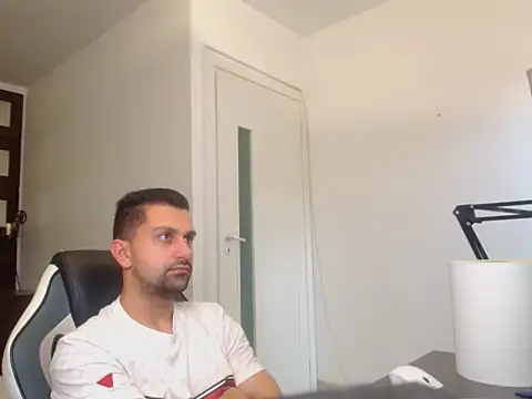 BryceReign webcam show