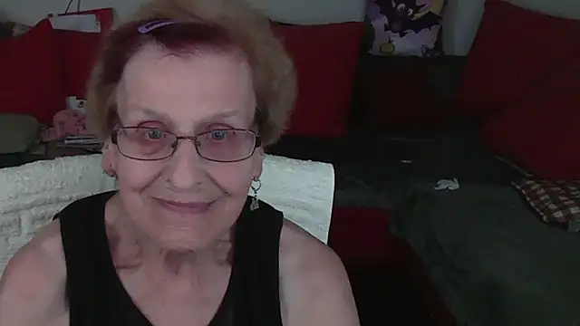 Chatroom XXX en direct de HeisseomaOriginal