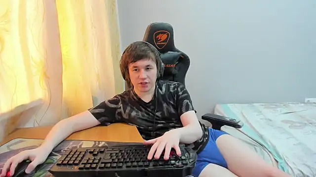 Вебкам-шоу iliaskrislove