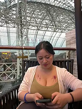 โชว์เว็บแคมของ Yolanda9