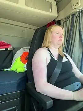 TruckerBabeLeenchenn Live XXX chat