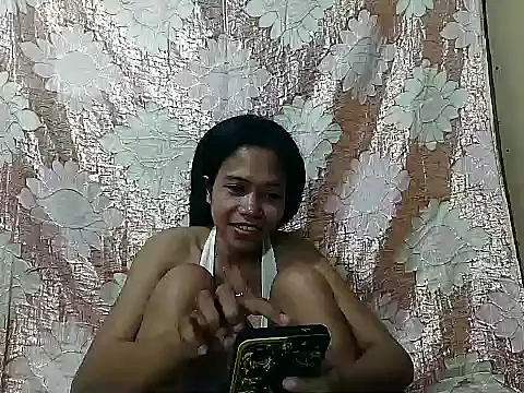 PinaySkinnyGirlのライブXXXチャット